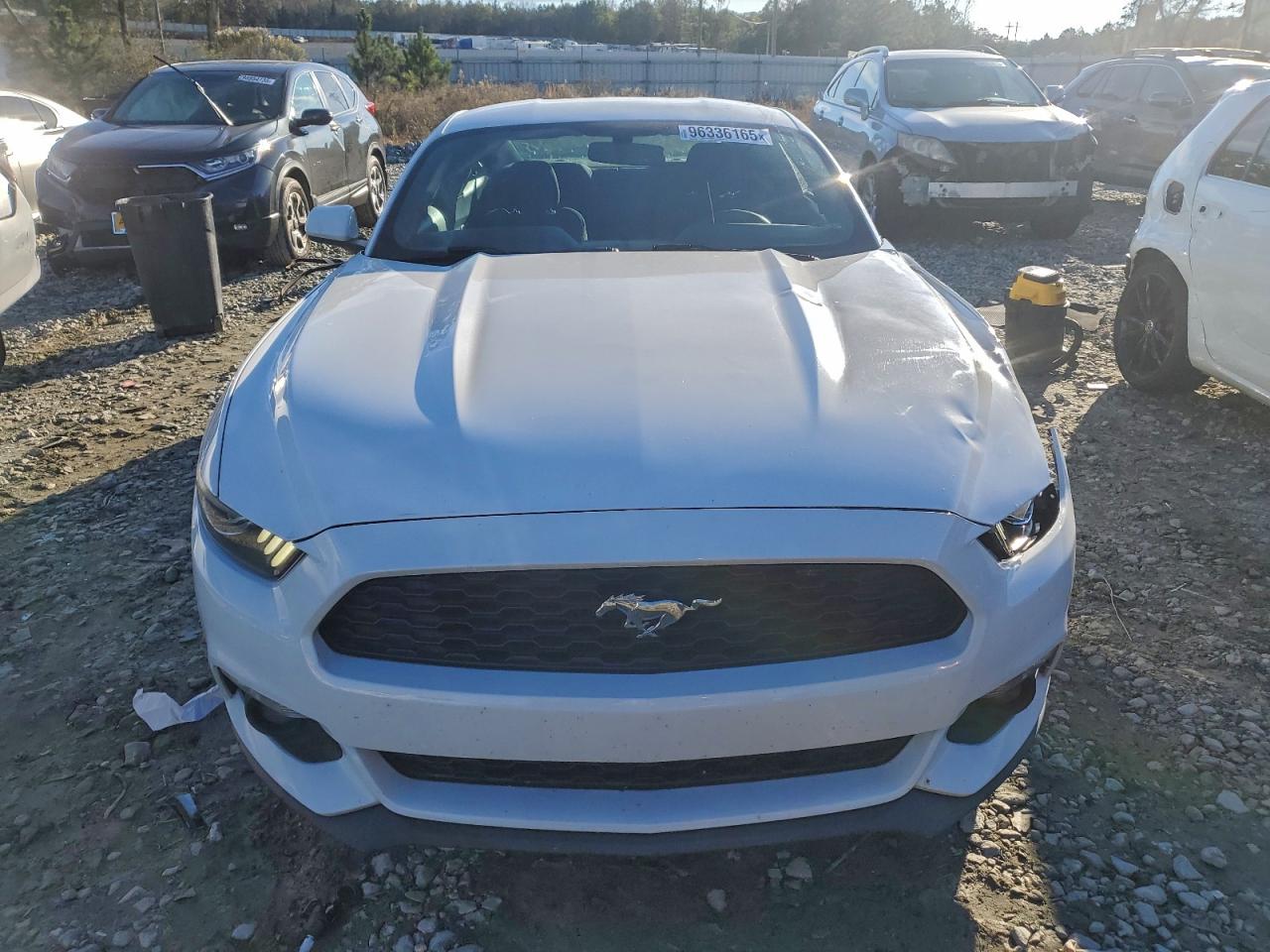 2017 FORD MUSTANG photo 5