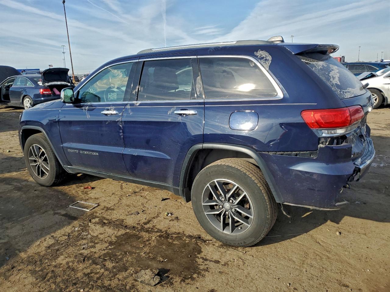 2018 JEEP GRAND CHEROKEE LIMITED photo 4