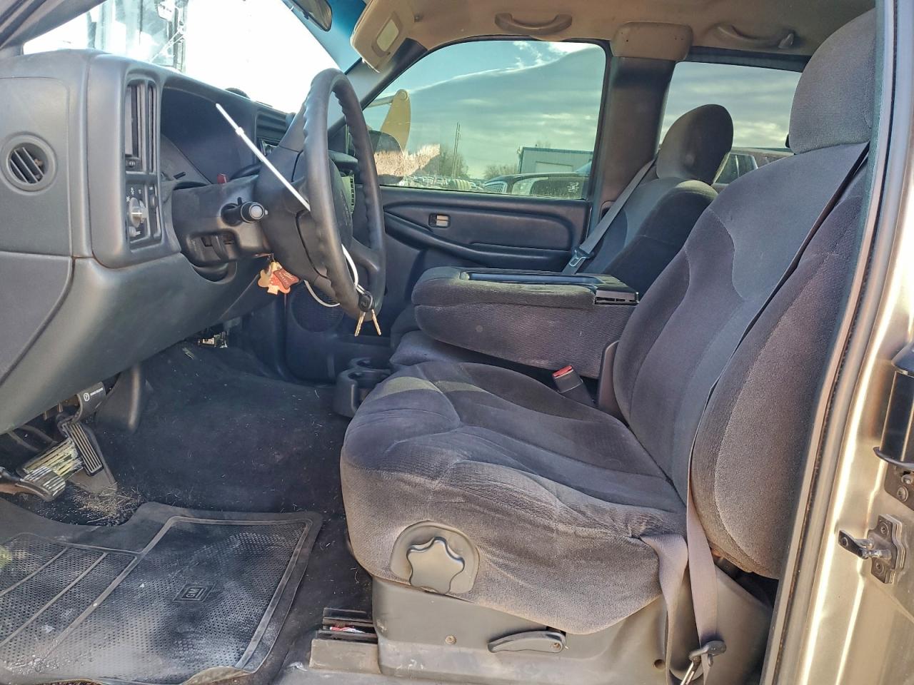 2002 GMC NEW SIERRA C1500 photo 13