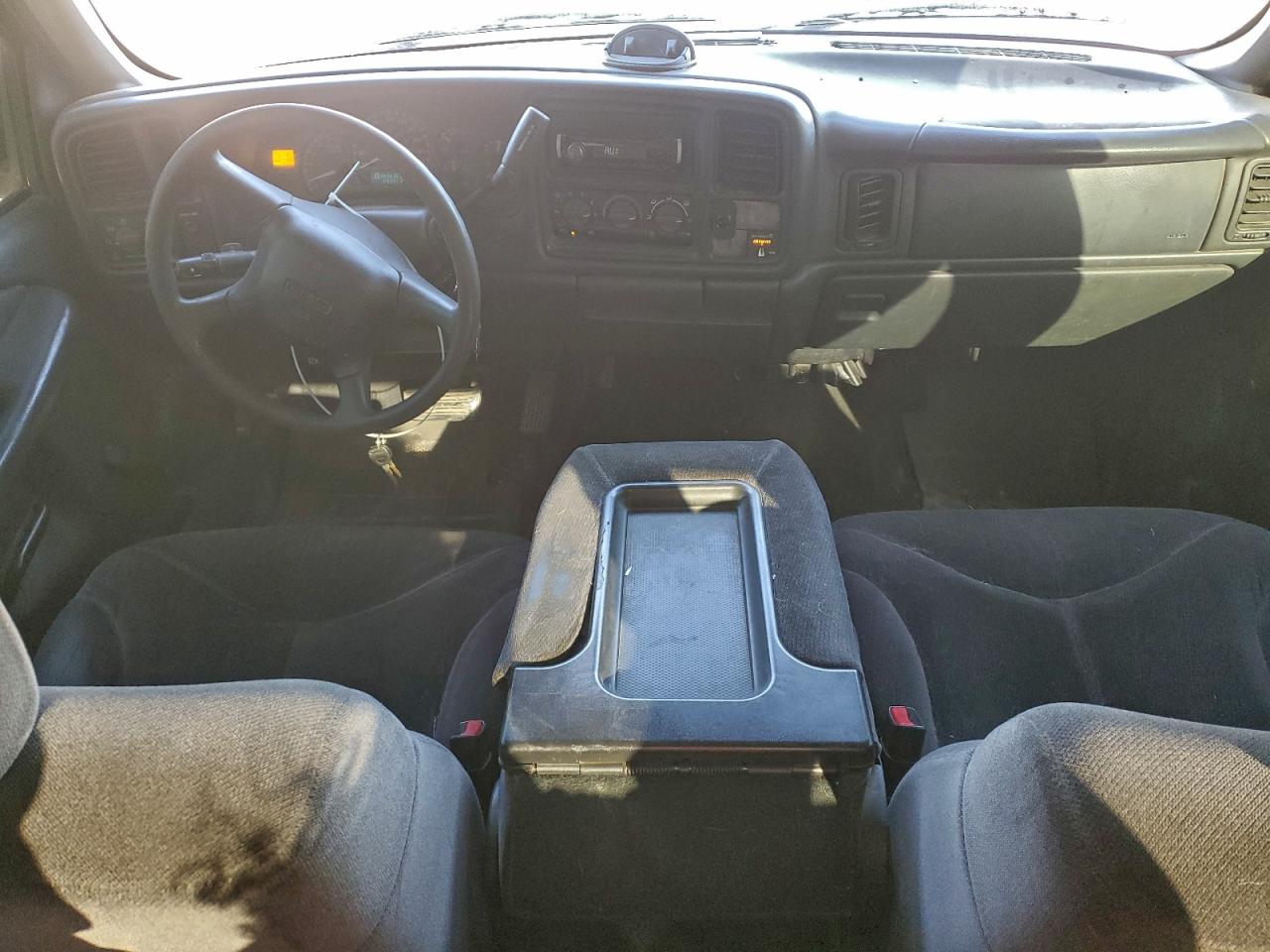 2002 GMC NEW SIERRA C1500 photo 15