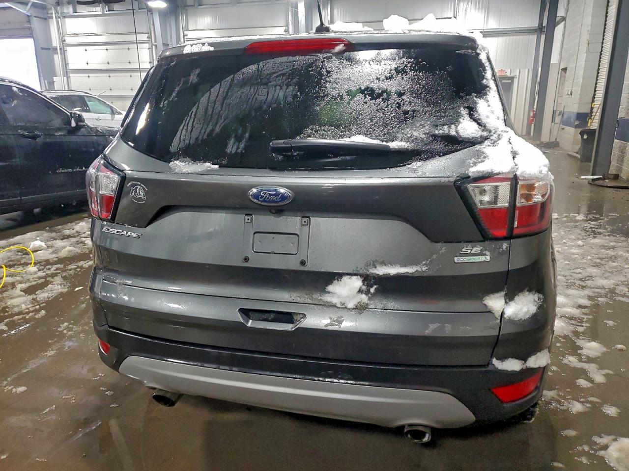 2017 FORD ESCAPE SE photo 11