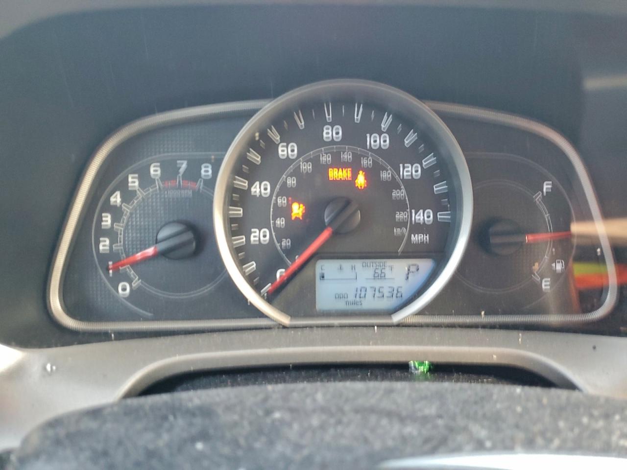 2014 TOYOTA RAV4 XLE photo 9