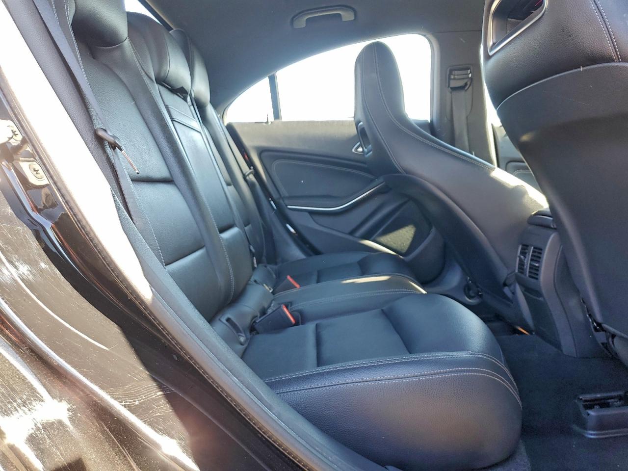 2018 MERCEDES-BENZ CLA 250 photo 10