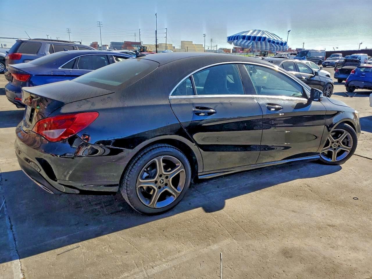 2018 MERCEDES-BENZ CLA 250 photo 3