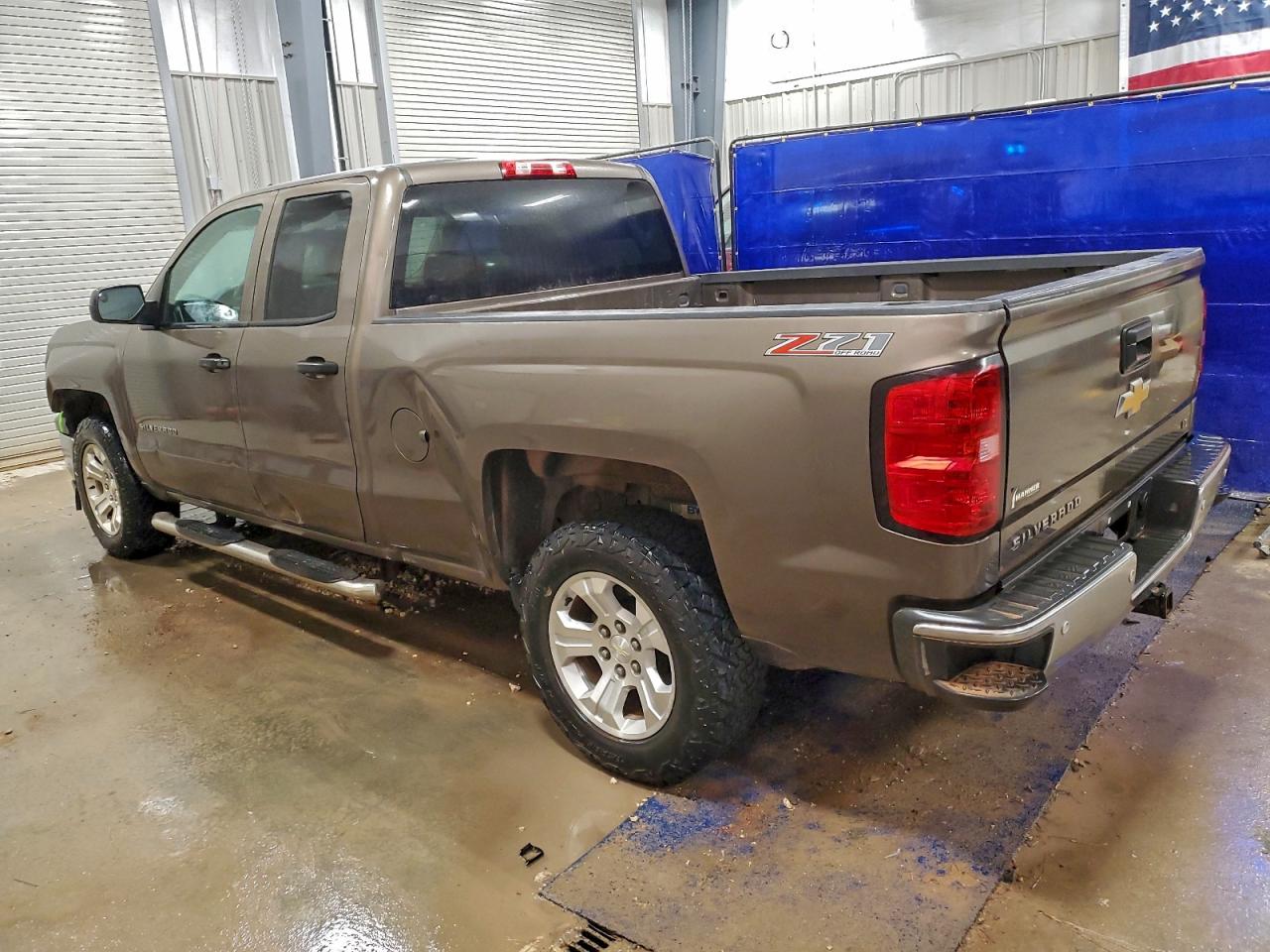 2014 CHEVROLET SILVERADO K1500 LT photo 2