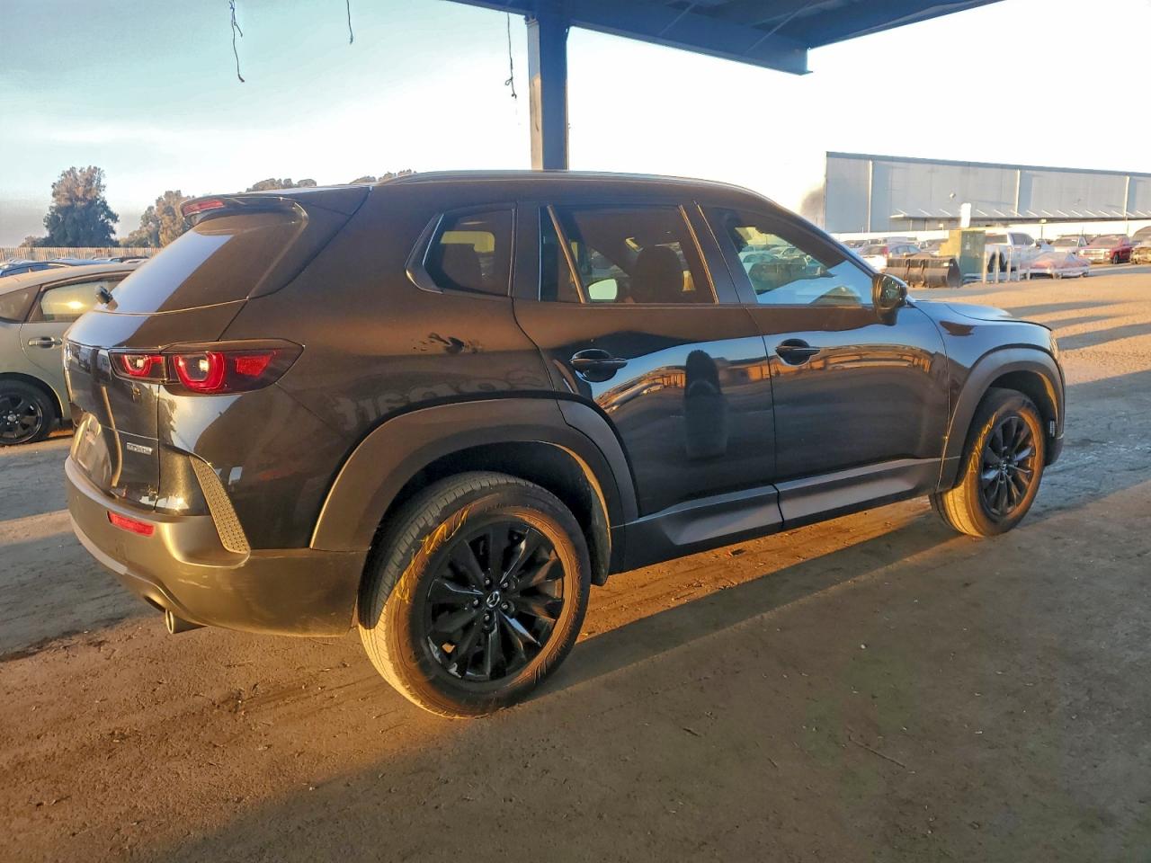 2025 MAZDA CX-50 PREFERRED photo 3