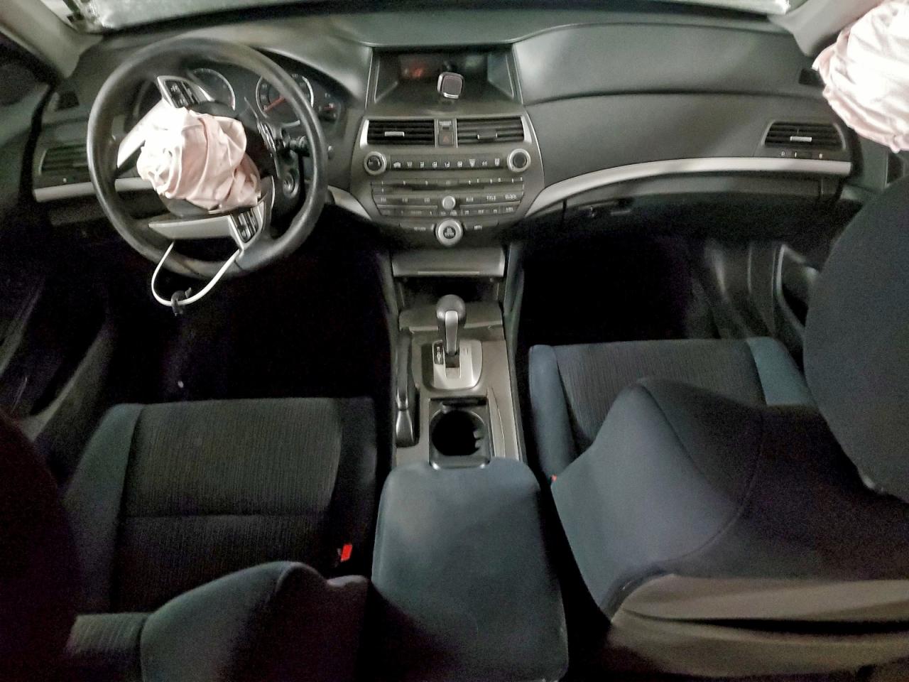 2012 HONDA ACCORD LX photo 8