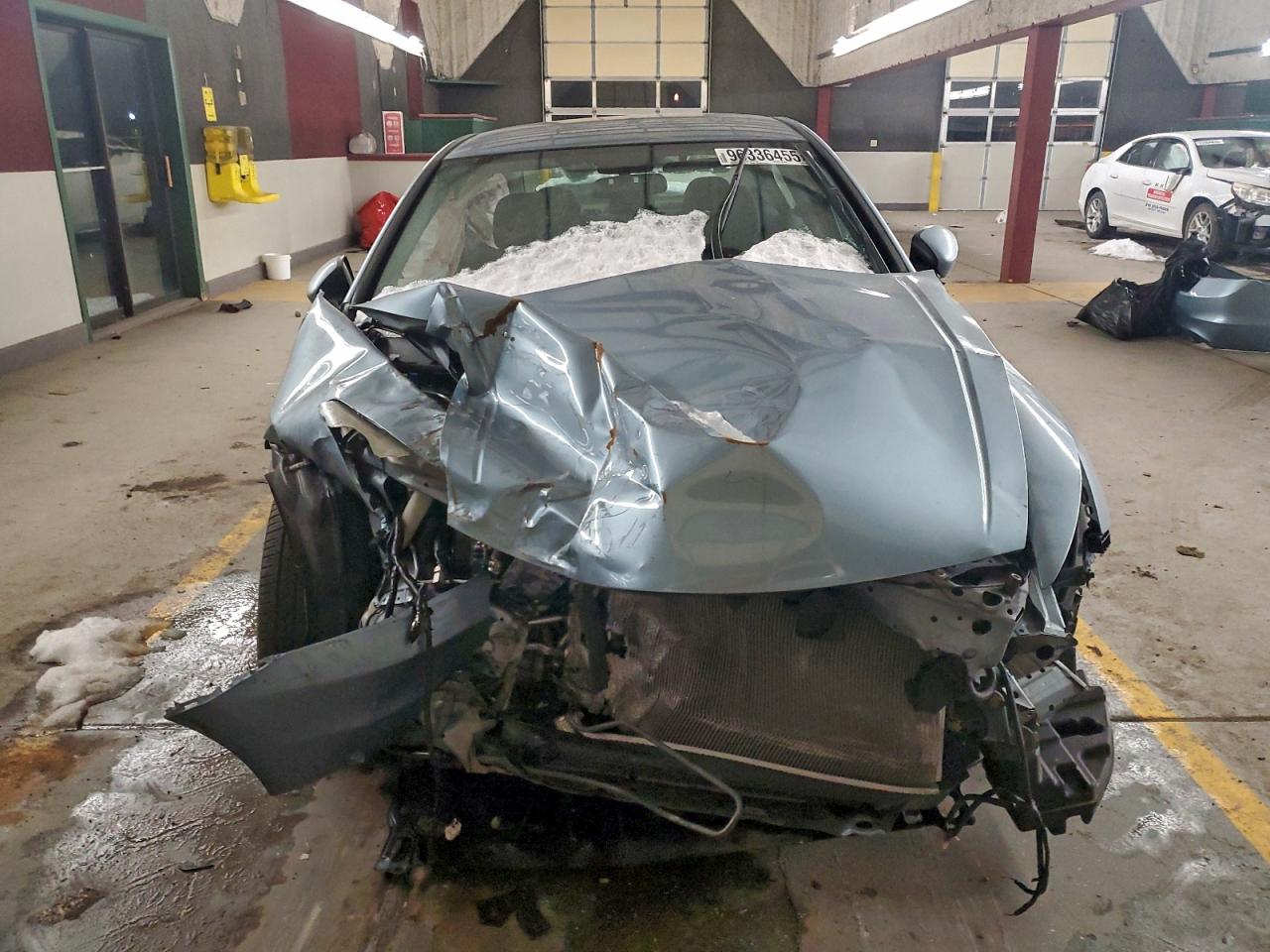 2012 HONDA ACCORD LX photo 5