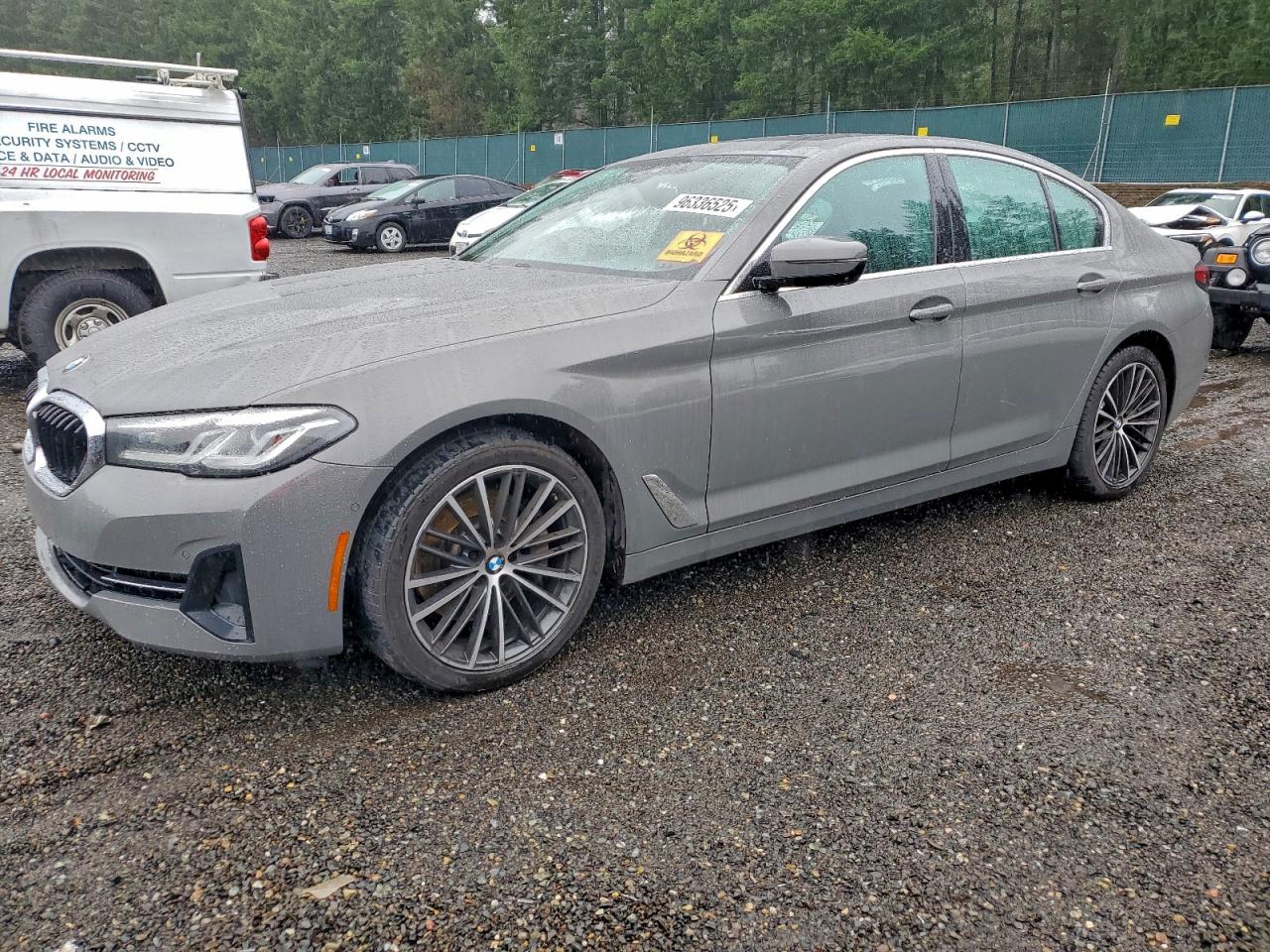 2021 BMW 530 XI — FRONT END damage — photo 1