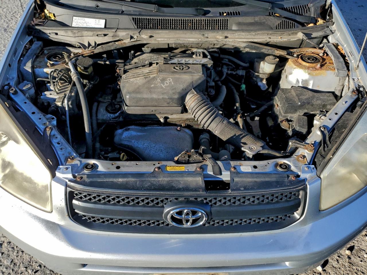 2005 TOYOTA RAV4 photo 12