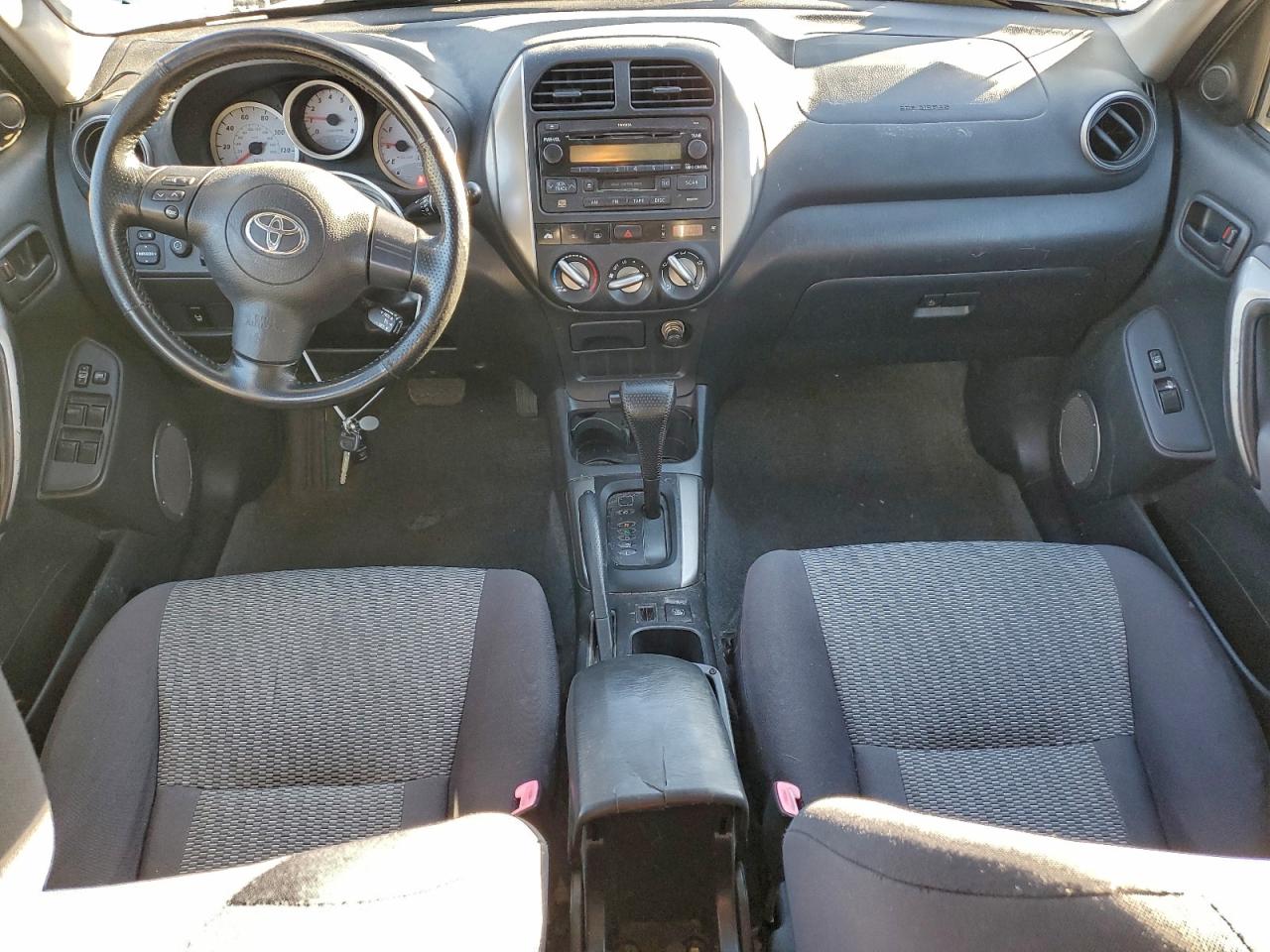 2005 TOYOTA RAV4 photo 8