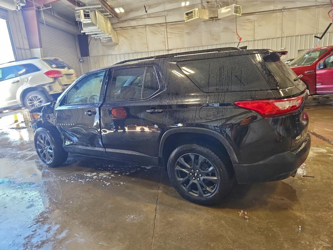 2019 CHEVROLET TRAVERSE HIGH COUNTRY photo 2