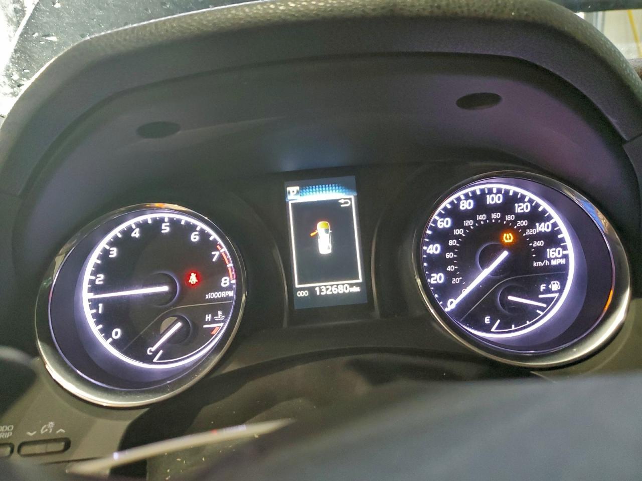 2019 TOYOTA CAMRY L photo 25