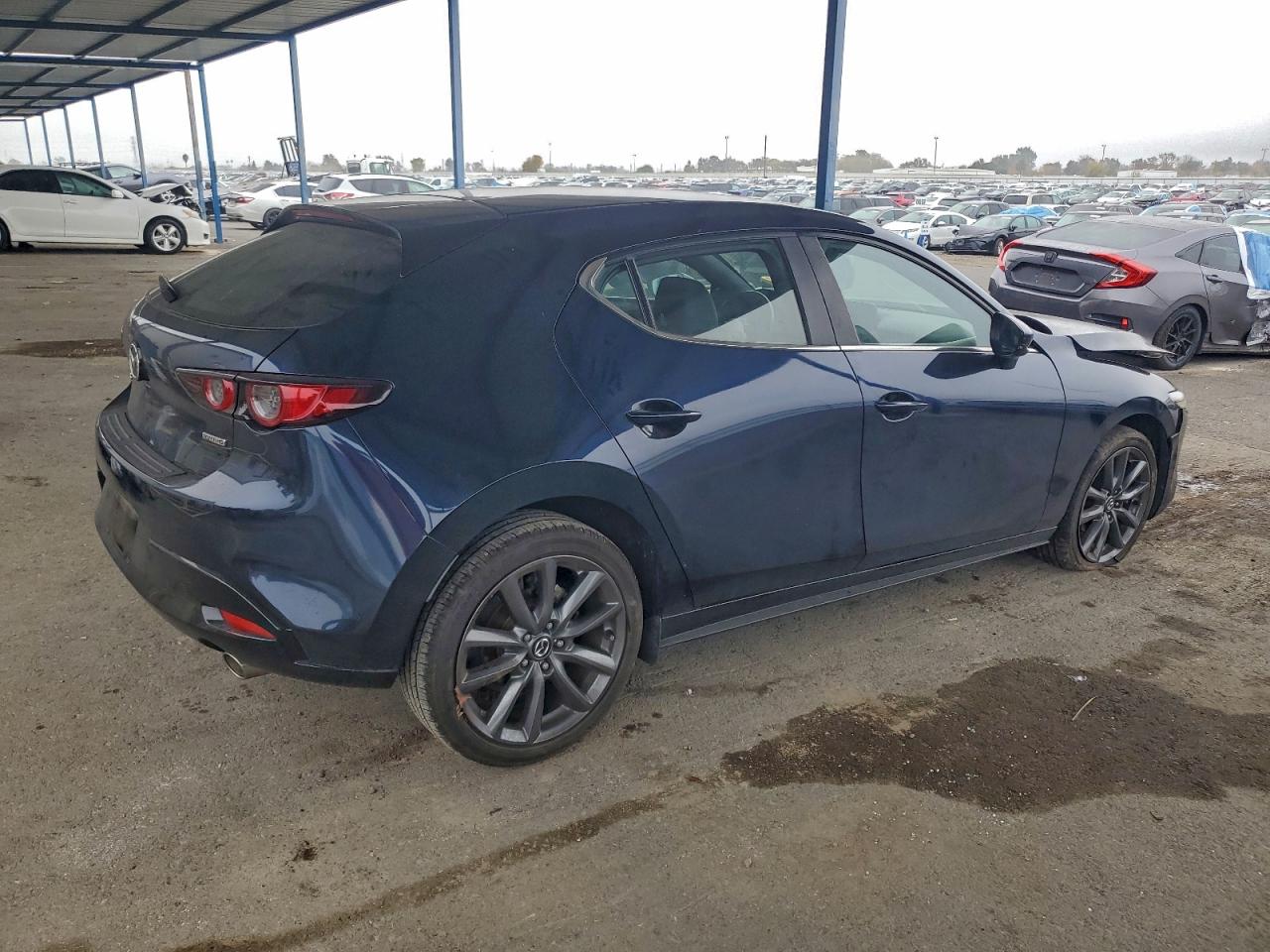 2019 MAZDA 3 photo 5