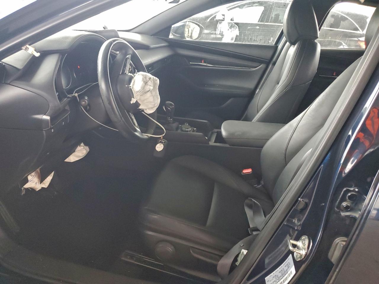 2019 MAZDA 3 photo 13