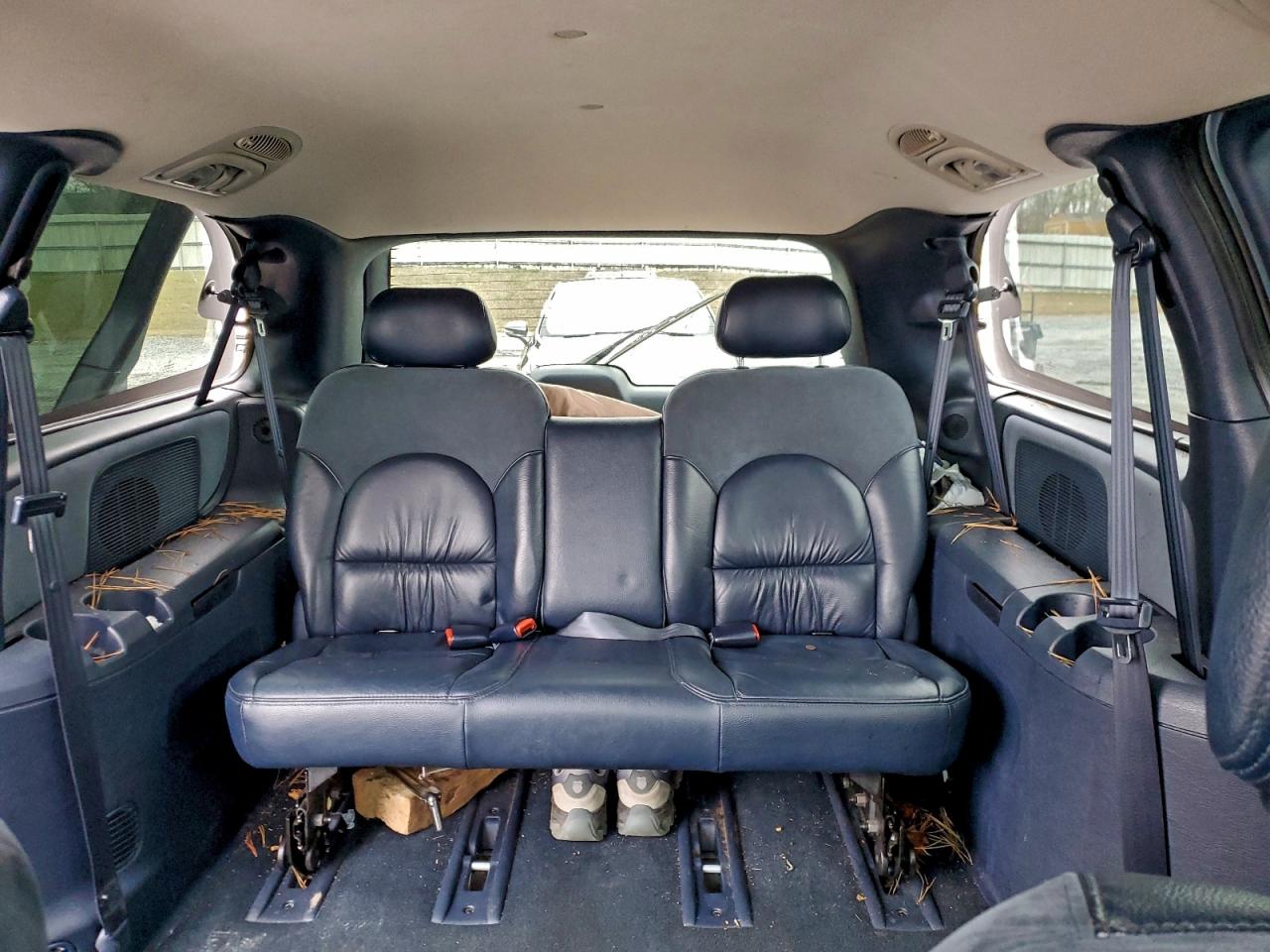 2001 CHRYSLER TOWN & COUNTRY LIMITED photo 19