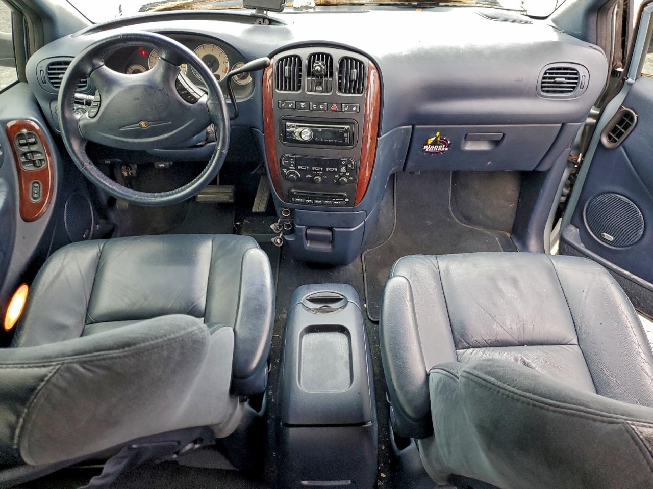 2001 CHRYSLER TOWN & COUNTRY LIMITED photo 15