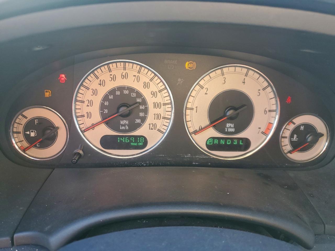 2001 CHRYSLER TOWN & COUNTRY LIMITED photo 17