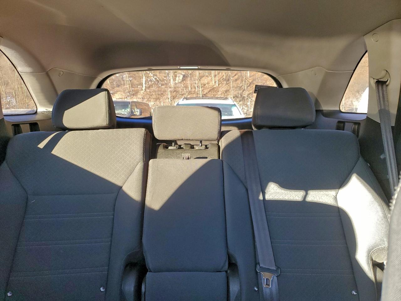 2016 KIA SORENTO LX photo 28