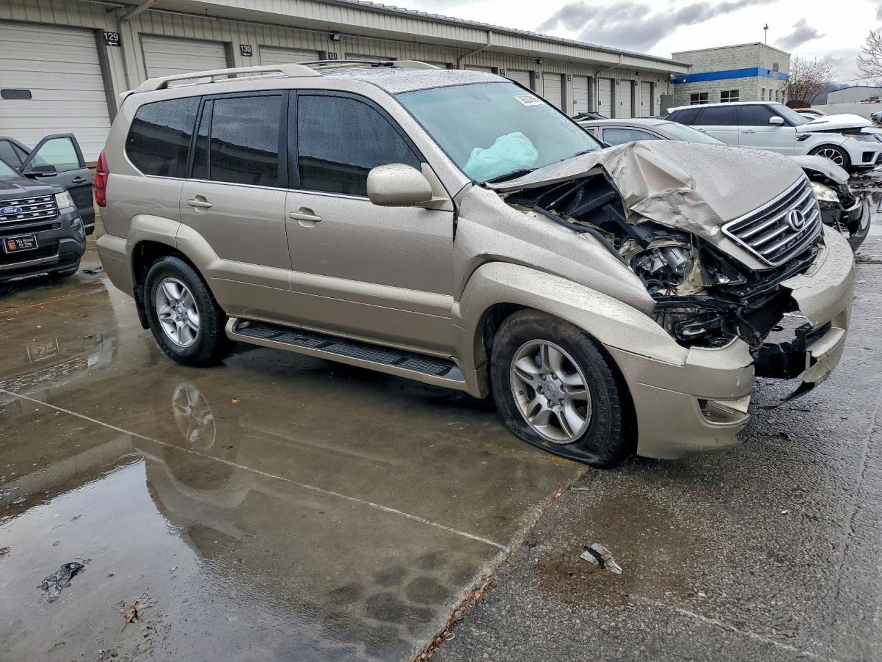 2004 LEXUS GX 470 photo 4