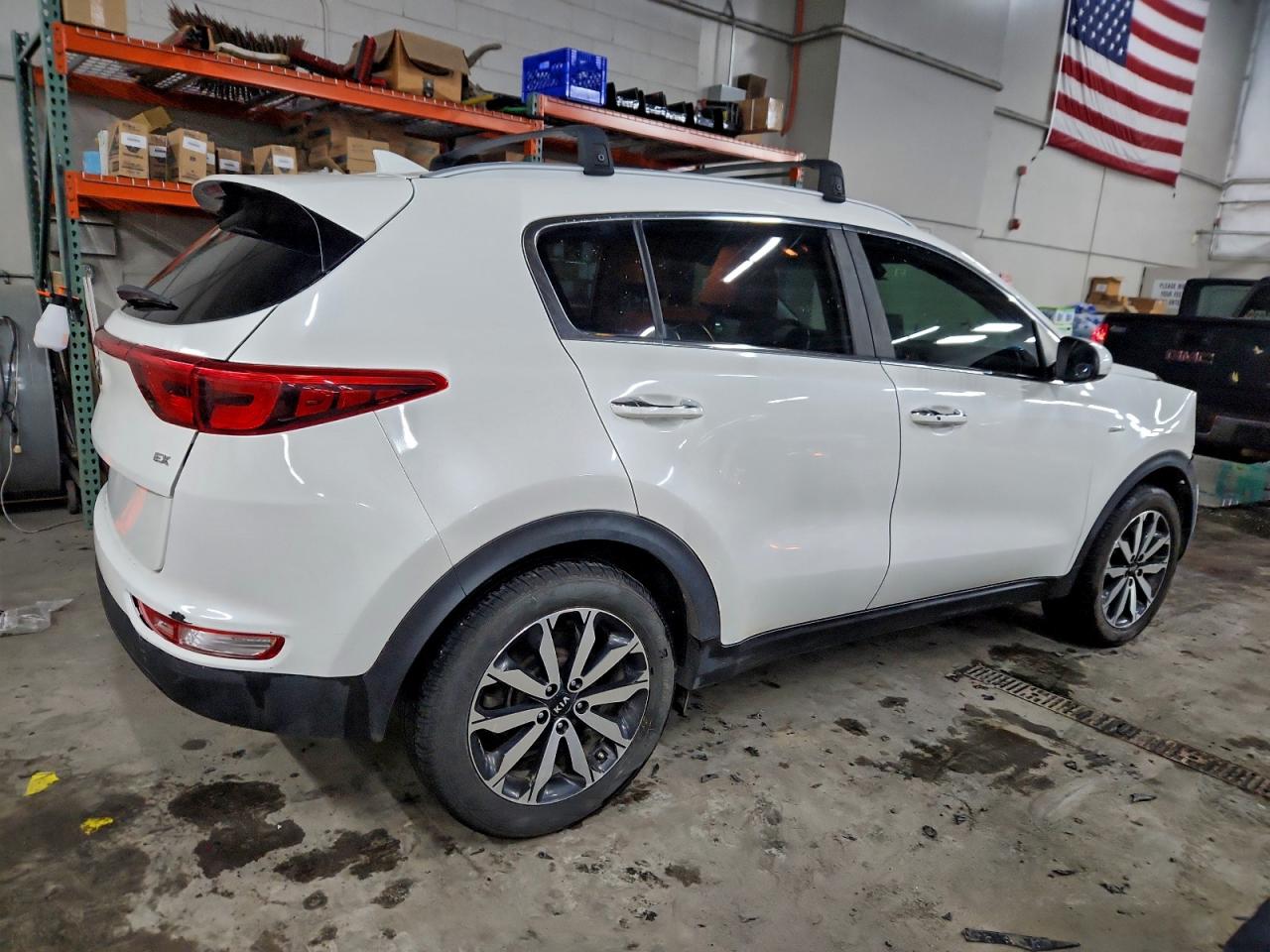 2017 KIA SPORTAGE EX photo 5