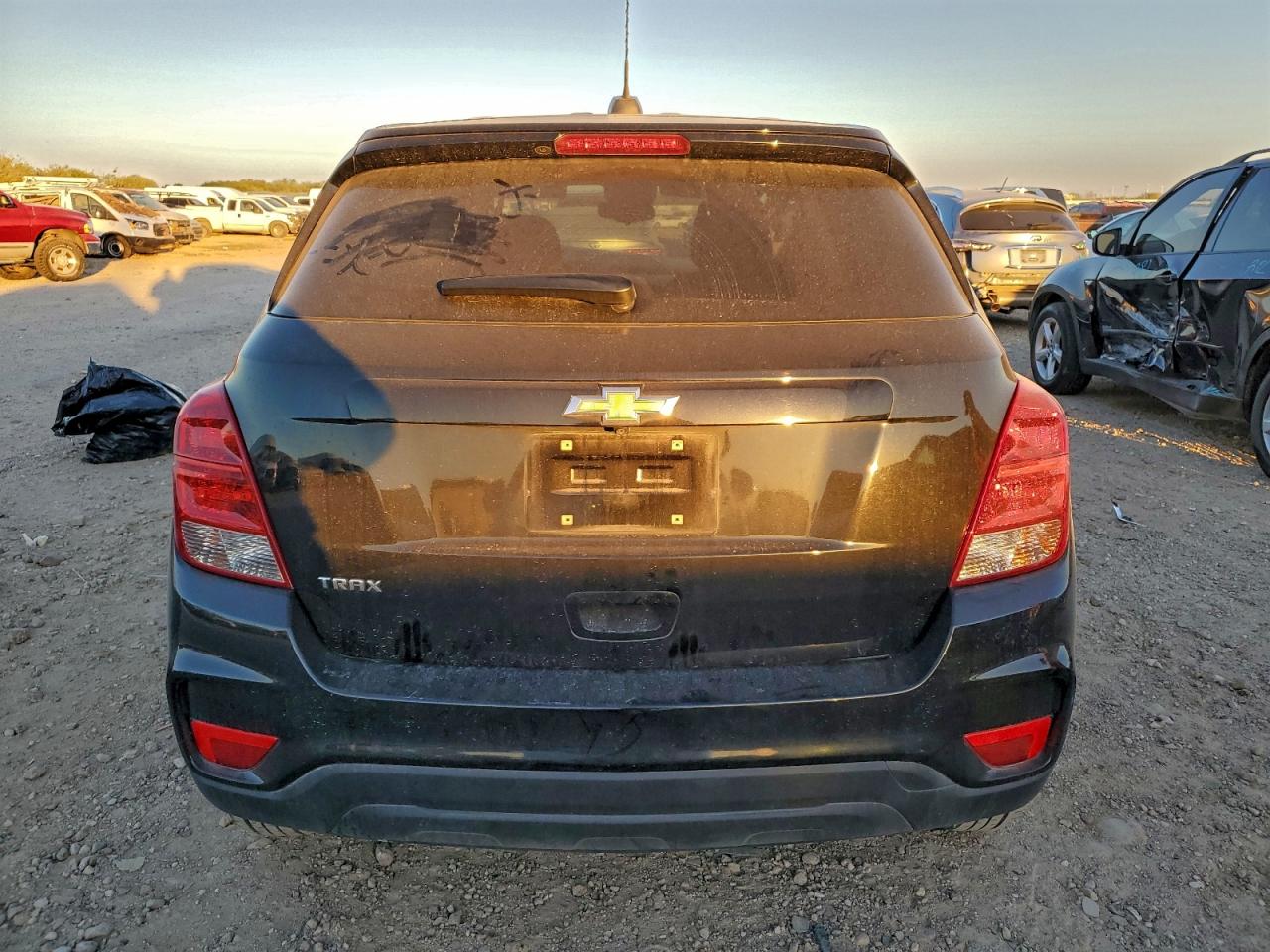 2020 CHEVROLET TRAX LS photo 6