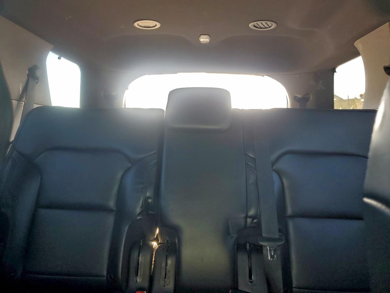 2019 FORD EXPLORER XLT photo 10