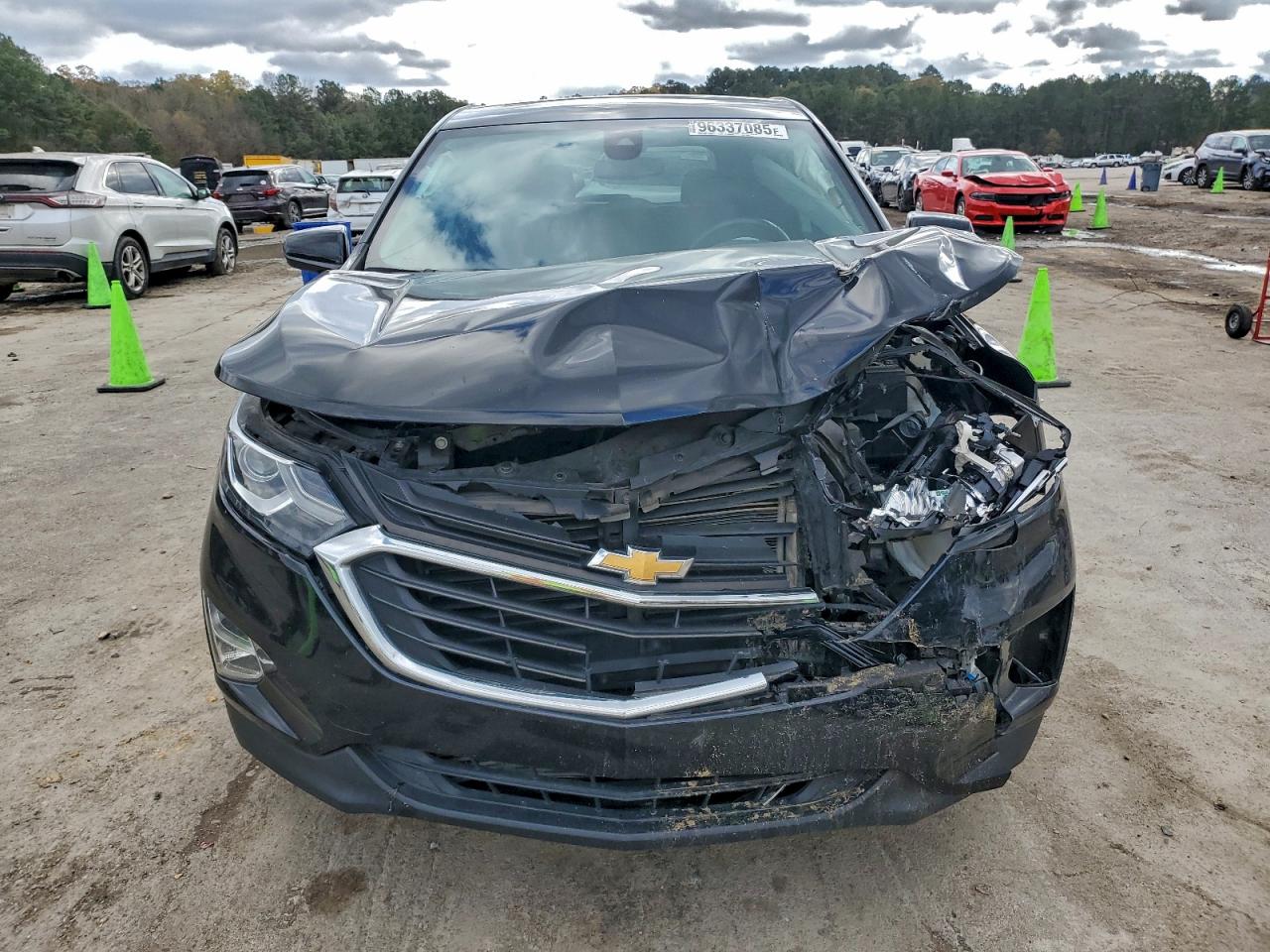 2021 CHEVROLET EQUINOX LT photo 5