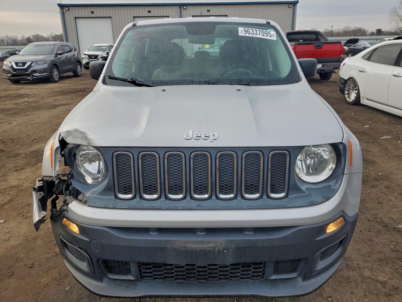 2017 JEEP RENEGADE SPORT photo 17