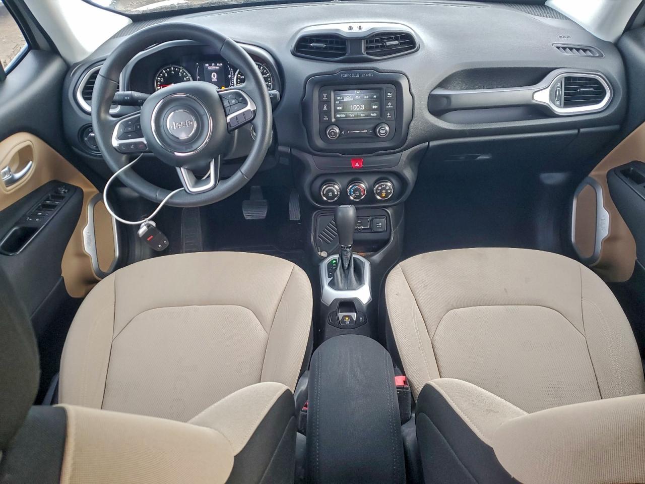 2017 JEEP RENEGADE SPORT photo 29
