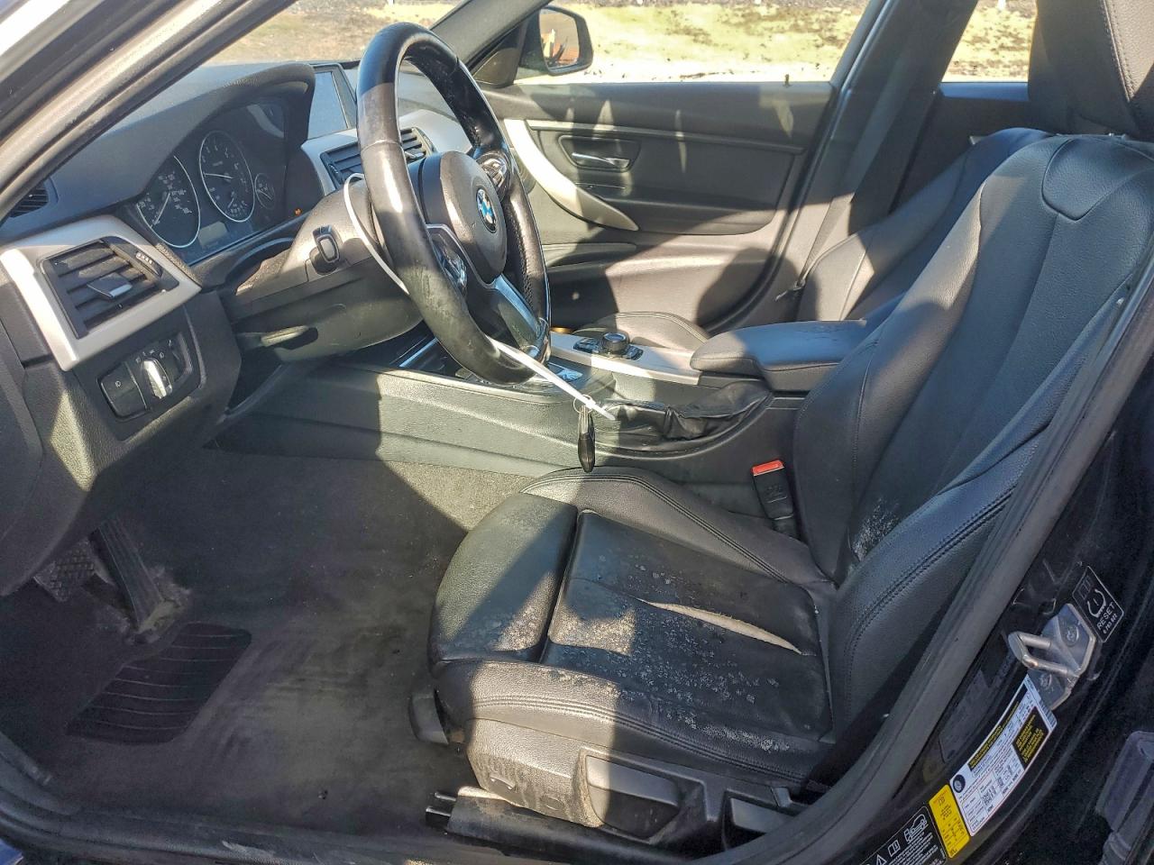 2015 BMW 320 I XDRIVE photo 19