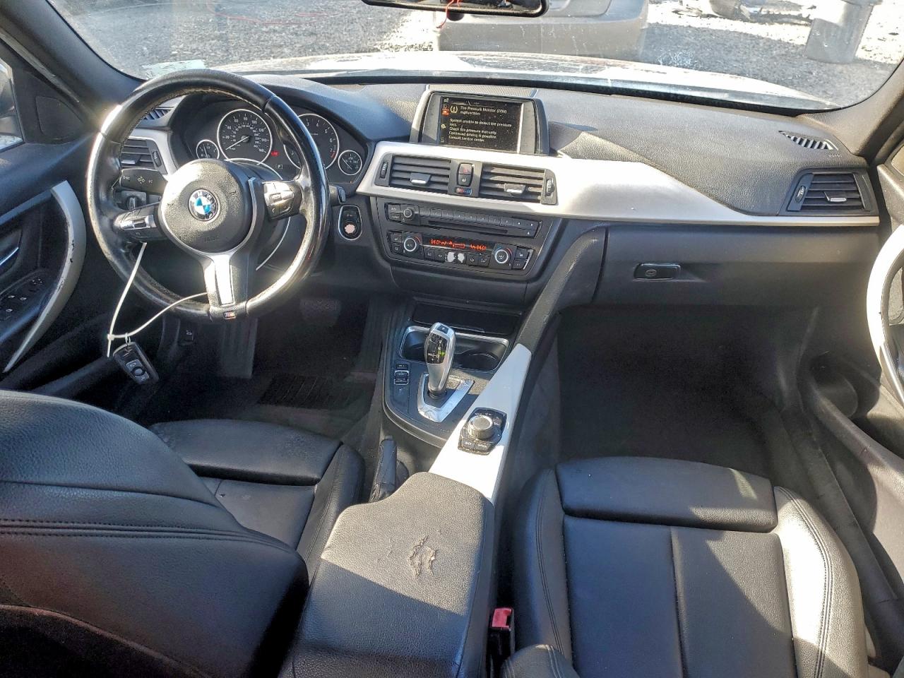2015 BMW 320 I XDRIVE photo 22