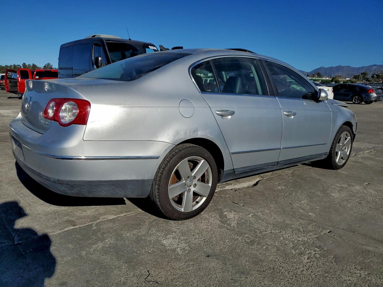 2009 VOLKSWAGEN PASSAT TURBO photo 5