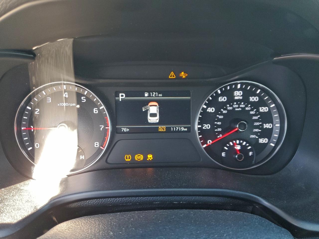 2024 KIA FORTE GT LINE photo 9