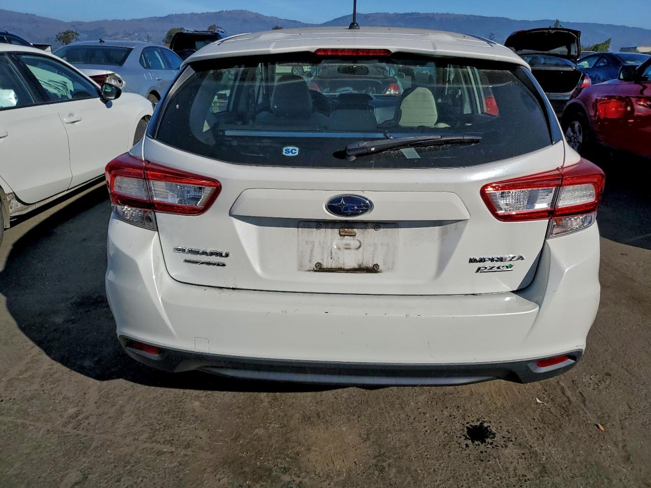 2017 SUBARU IMPREZA photo 6