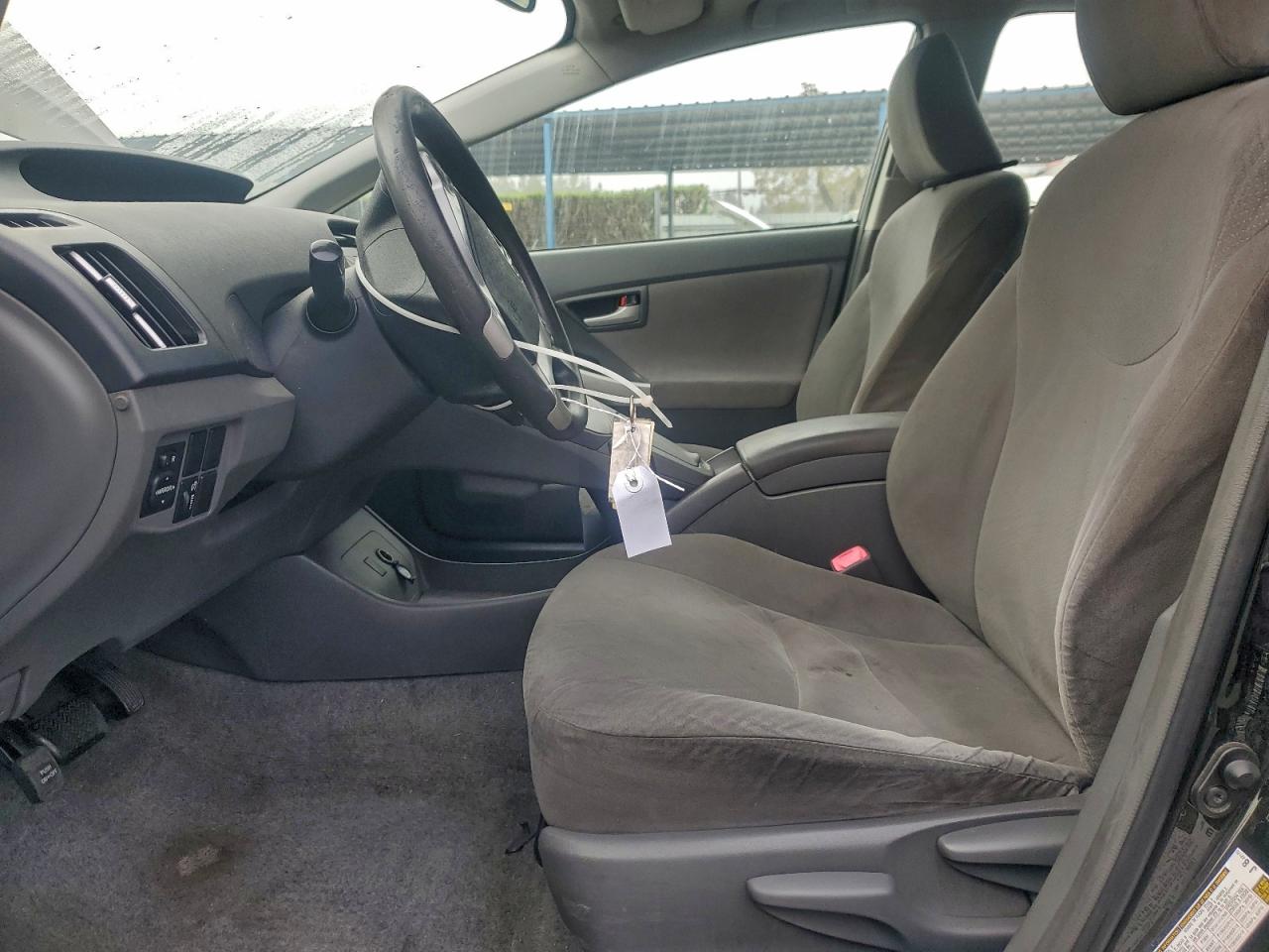 2011 TOYOTA PRIUS photo 7