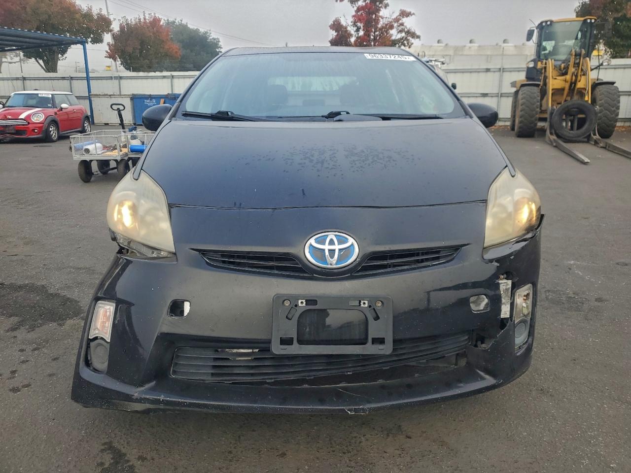 2011 TOYOTA PRIUS photo 5