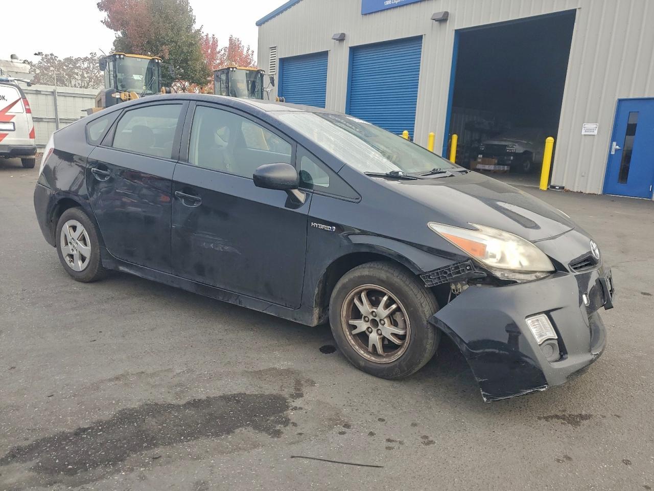 2011 TOYOTA PRIUS photo 4