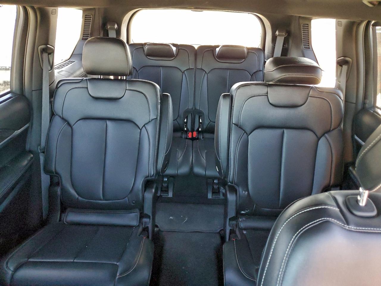2024 JEEP GRAND CHEROKEE L LIMITED photo 19