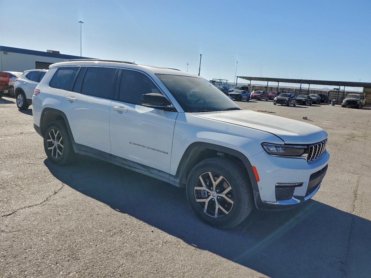 2024 JEEP GRAND CHEROKEE L LIMITED photo 7
