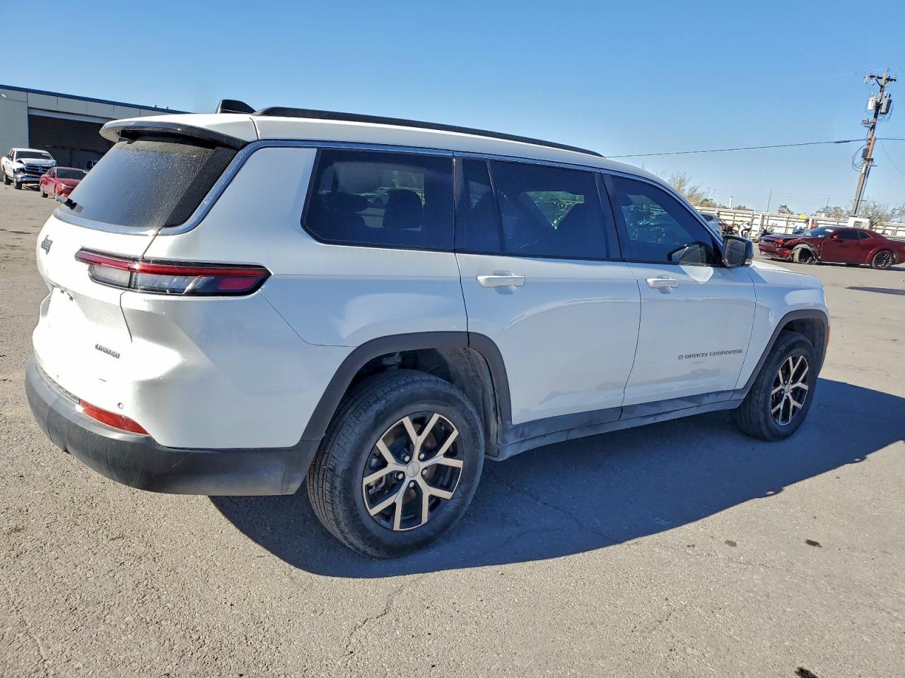2024 JEEP GRAND CHEROKEE L LIMITED photo 5