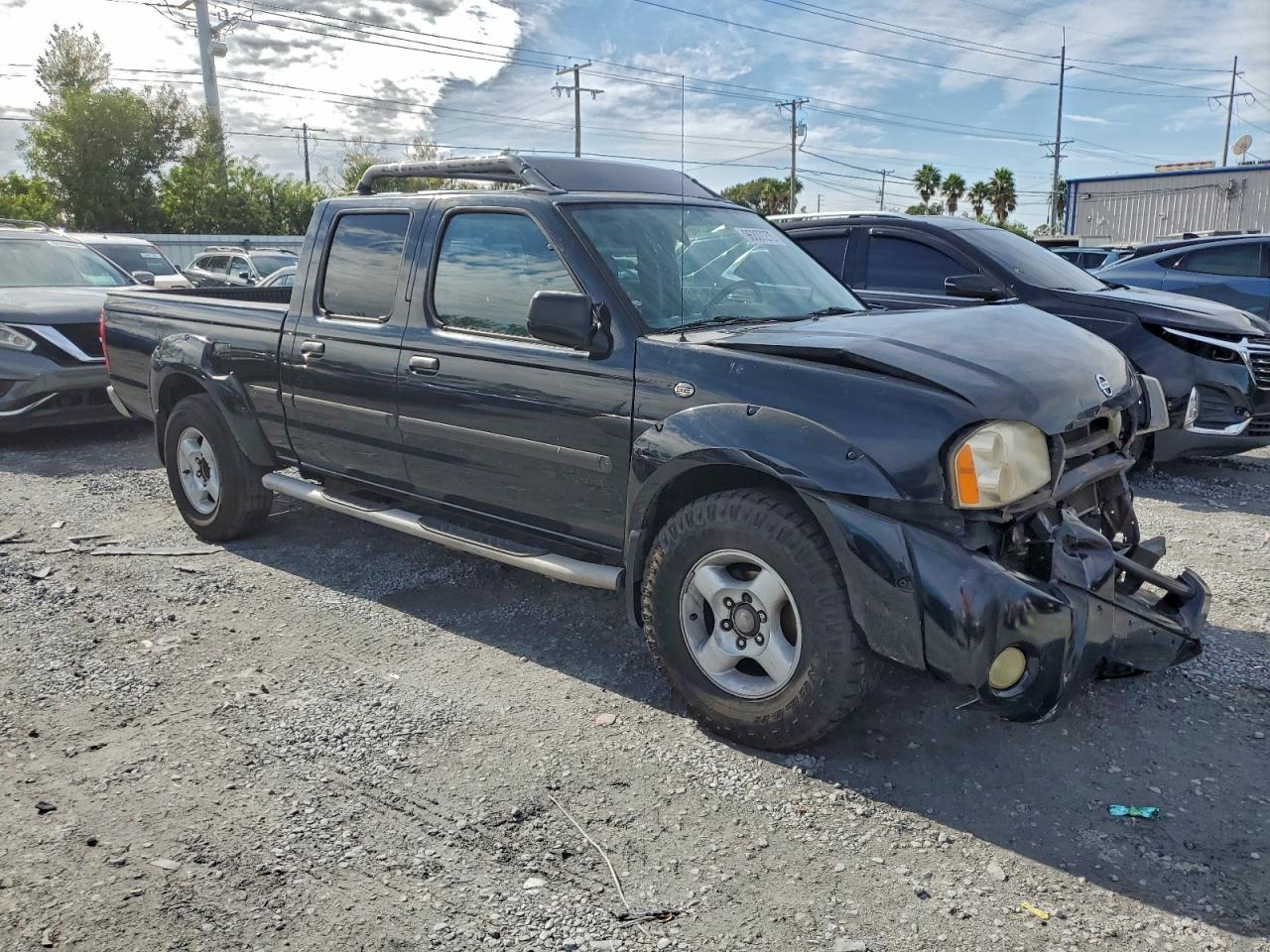2002 NISSAN FRONTIER CREW CAB XE photo 4