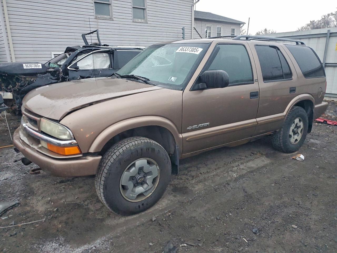 2003 CHEVROLET BLAZER — FRONT END damage — photo 1