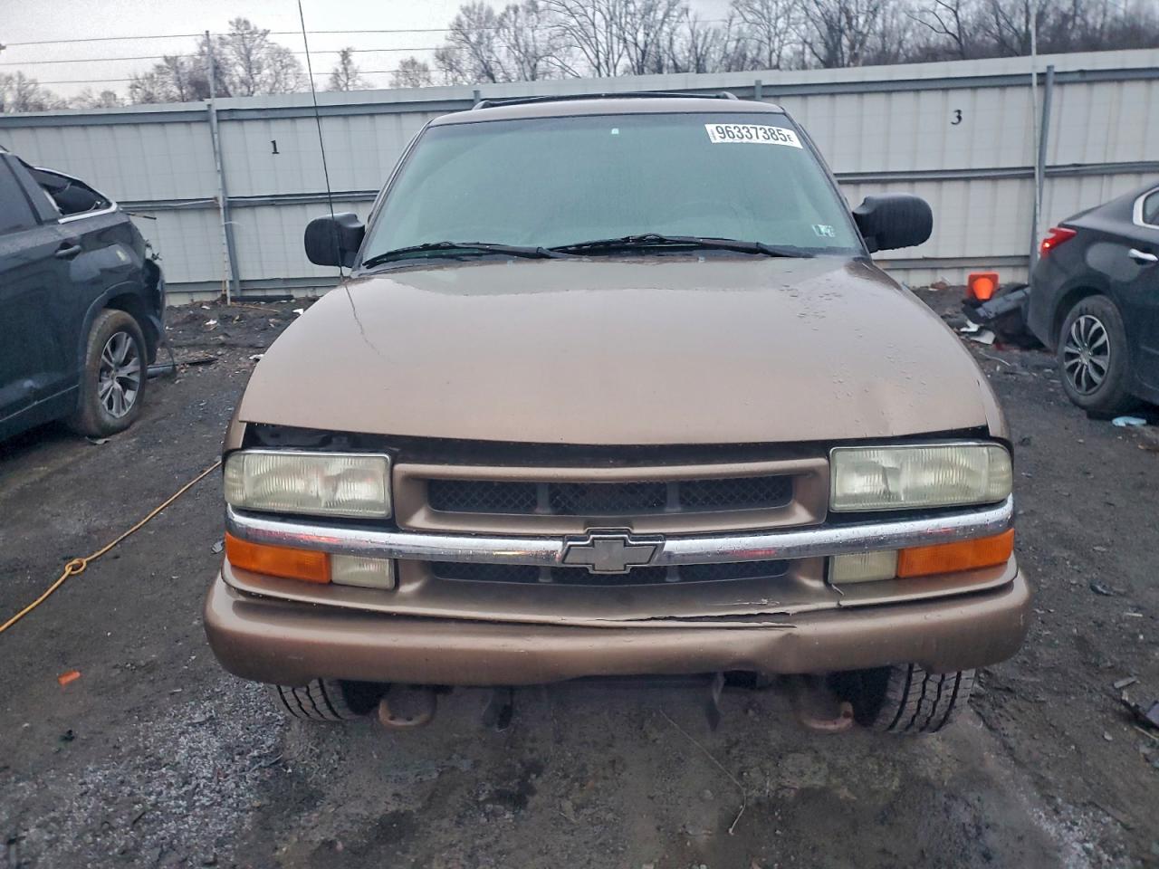 2003 CHEVROLET BLAZER photo 13