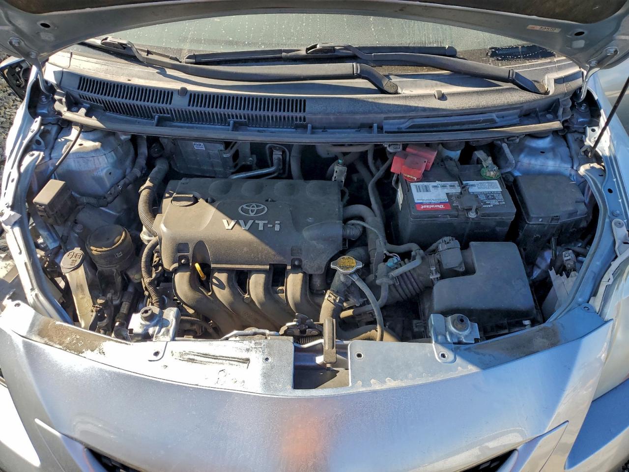 2010 TOYOTA YARIS photo 11