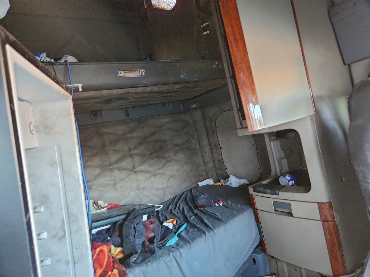 2016 FREIGHTLINER CASCADIA 125 photo 6