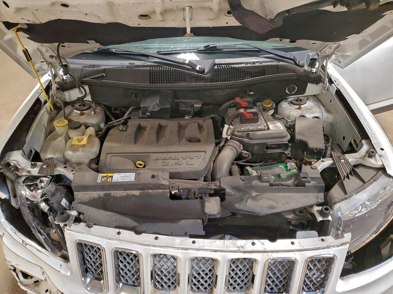 2017 JEEP COMPASS LATITUDE photo 12