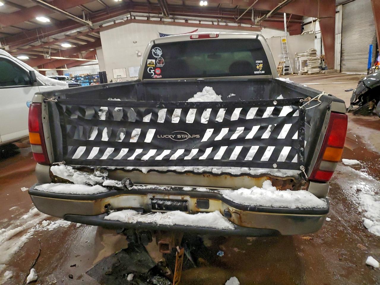 2002 CHEVROLET SILVERADO K1500 photo 6