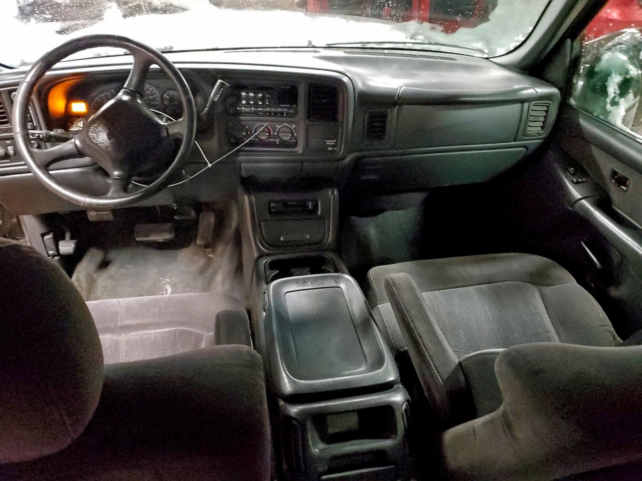 2002 CHEVROLET SILVERADO K1500 photo 8