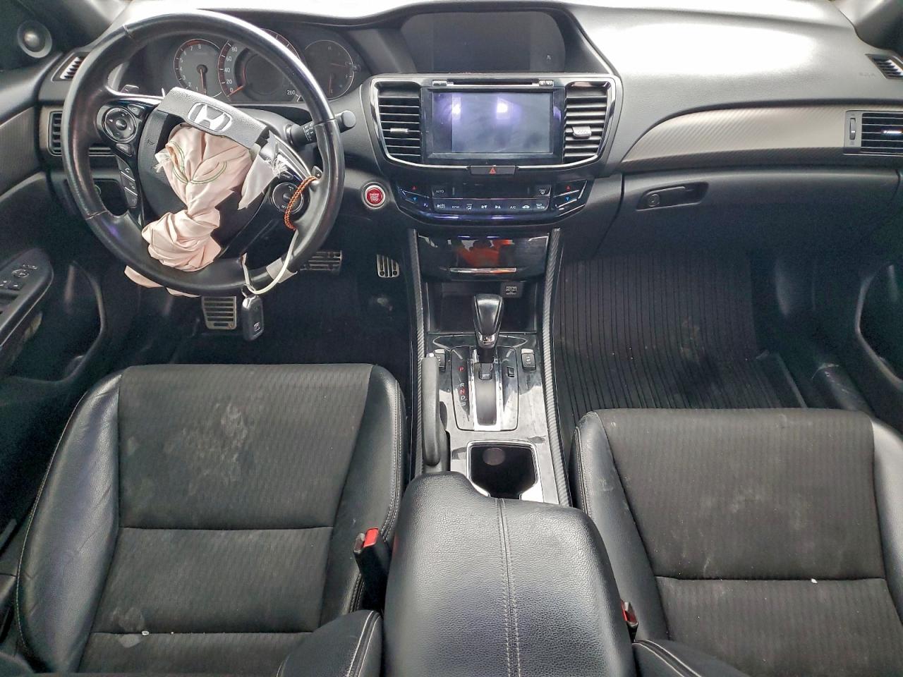 2017 HONDA ACCORD SPORT photo 8